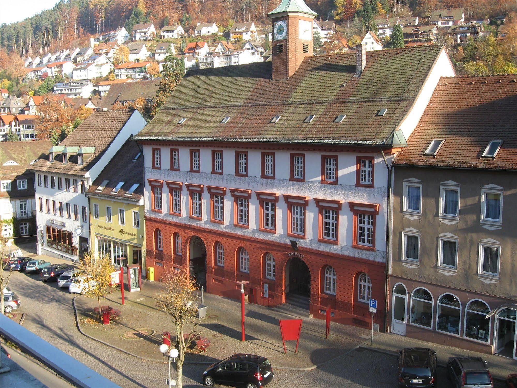 Hotel Garni Central Triberg im Schwarzwald Exterior photo